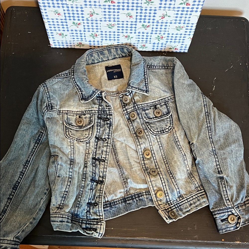 Highway Jeans Women’s Light Wash Denim Jacket  crop 100% Cotton 90s Y2k fashion